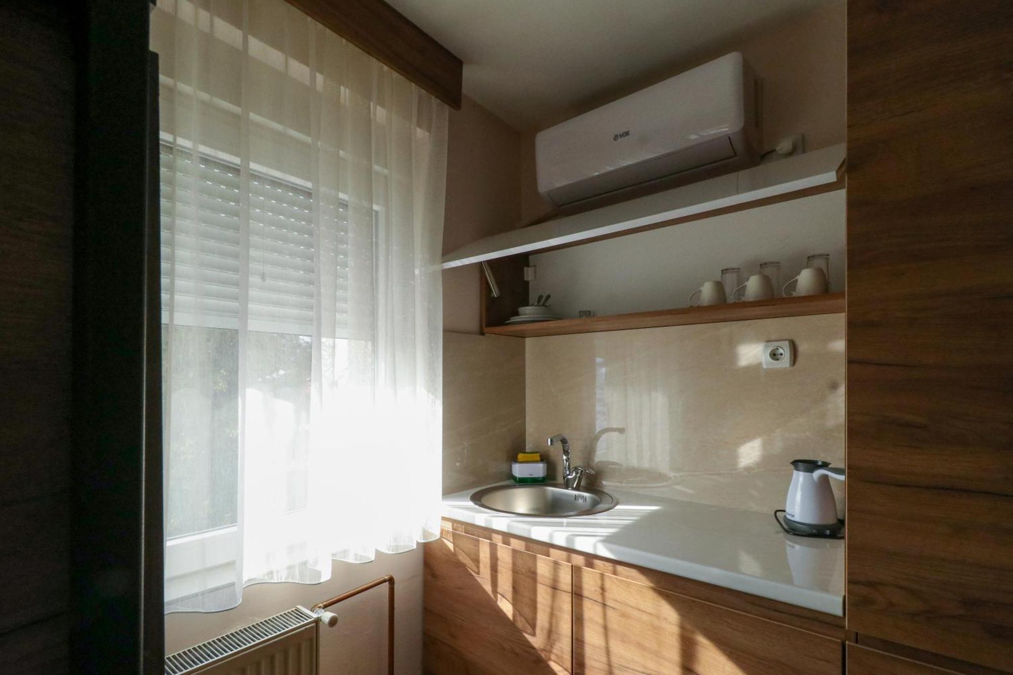 Studio Apartments Maksimovic Ni Exterior foto
